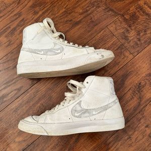 Kids Nike Blazer Mid 77’ Red And White